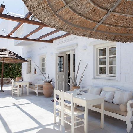 Hotel Begleri Antiparos Exterior photo