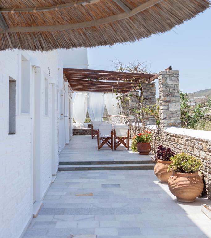 Hotel Begleri Antiparos Exterior photo